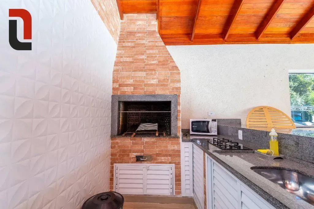 Unfurnished 2-bedroom apartment with 53 m² — photo 48