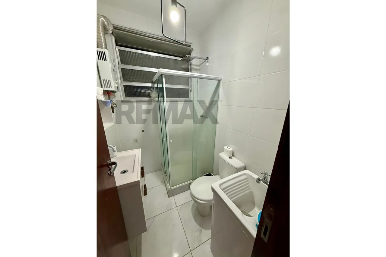 Furnished apartment with 1 bedroom and compact kitchen — photo 8