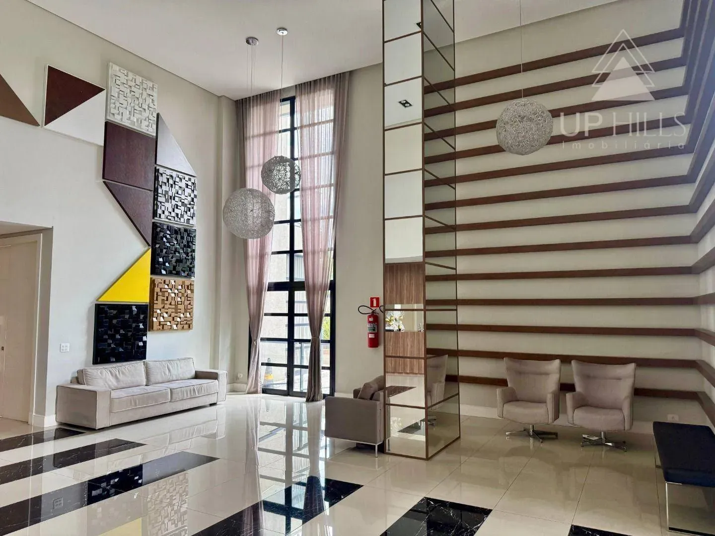 Apartment on the 4th floor with floor-to-ceiling windows — photo 60