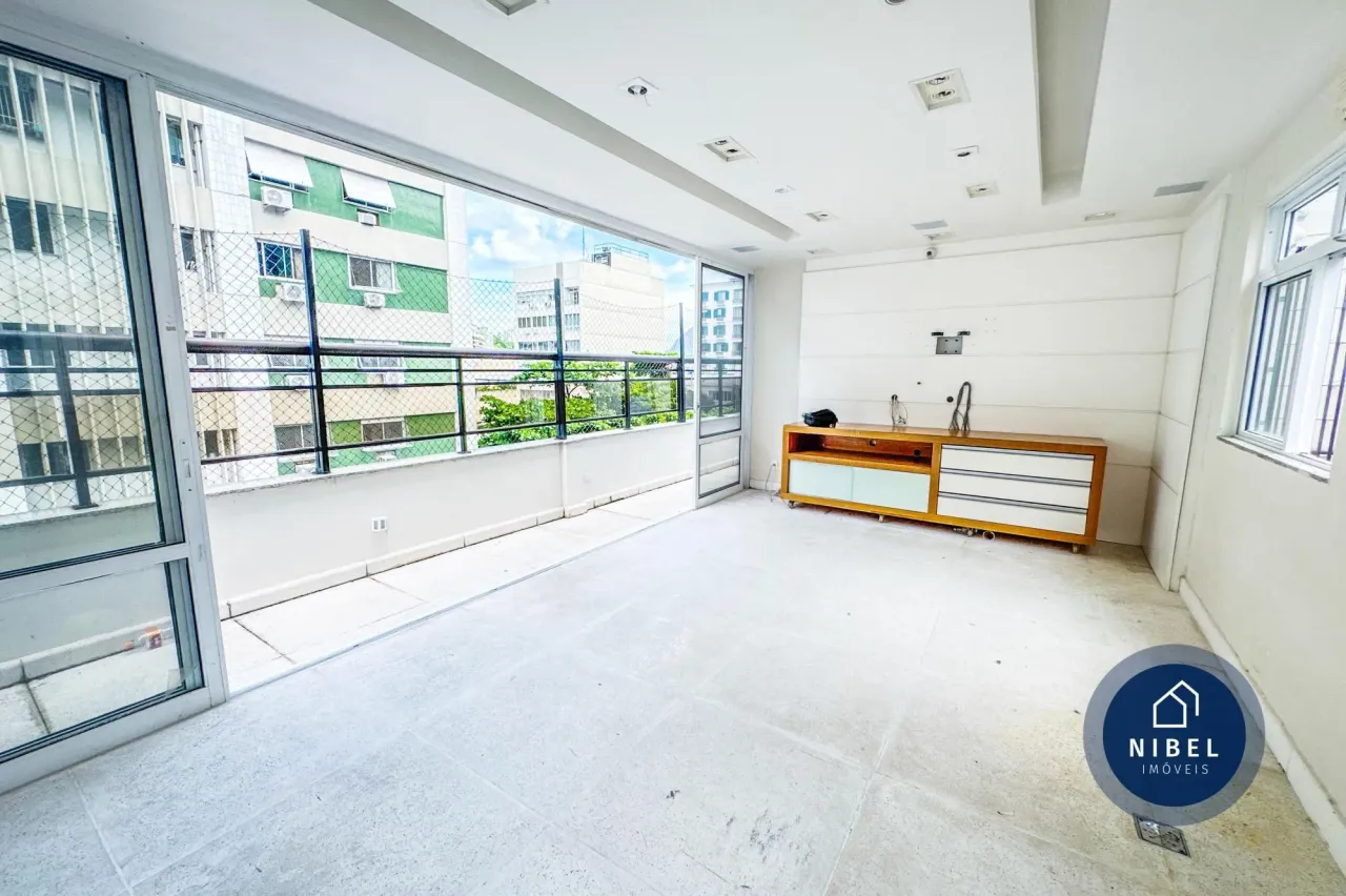 Penthouse with 3 bedrooms and integrated kitchen — photo 16