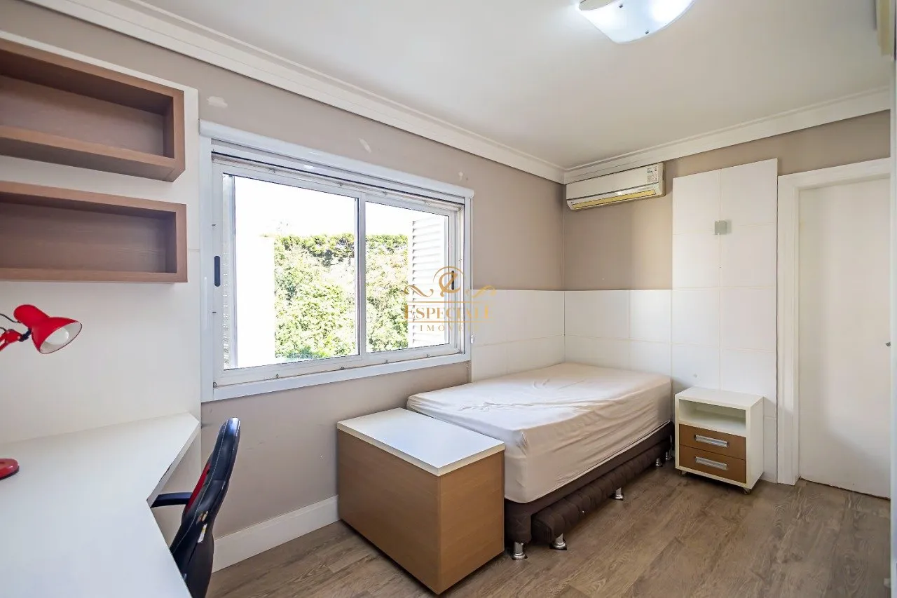 Furnished house with 4 en-suite bedrooms and private garden — photo 64