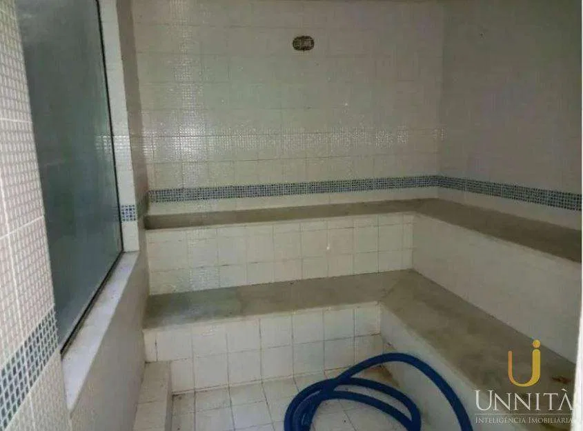 Вид на горы и 8 спален: дом 584 м² — photo 19
