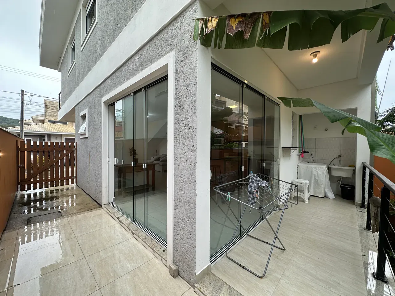 3-bedroom house with a private BBQ — photo 37