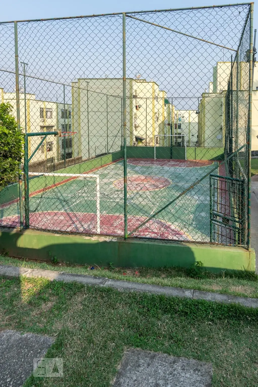 Квартира з 3 спальнями, 1 ванною та спільним басейном — photo 25