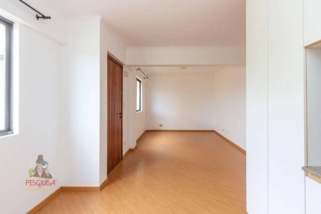 Apartment, 56 m², with wood or laminate floors — photo 22
