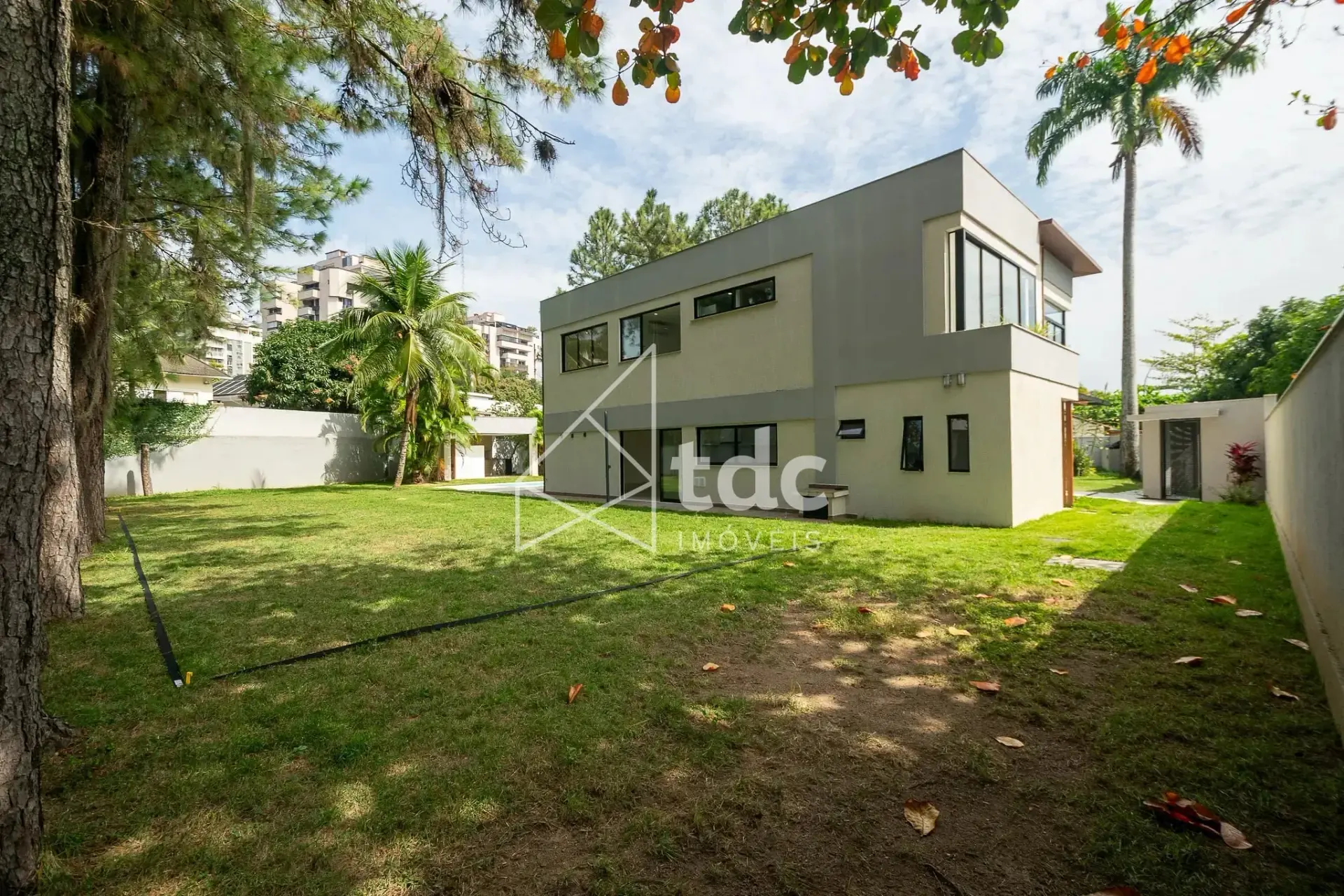 Casa em condomínio com 4 suítes e 3 vagas — photo 28