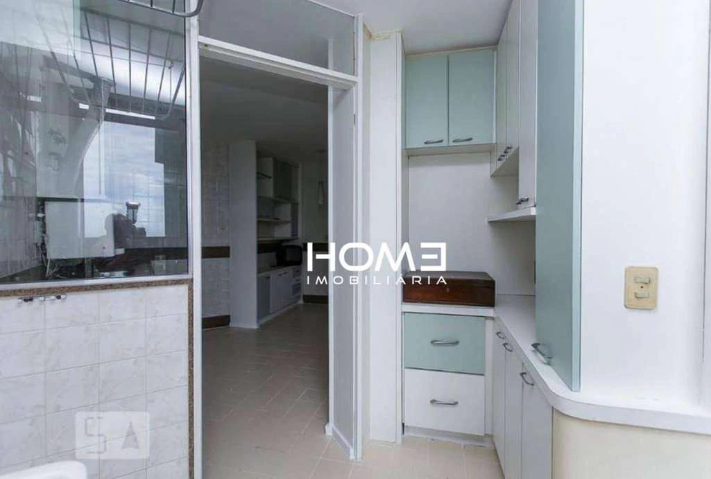 200 m² apartment with 4 bedrooms, 3 en-suite and 2 parking — photo 14