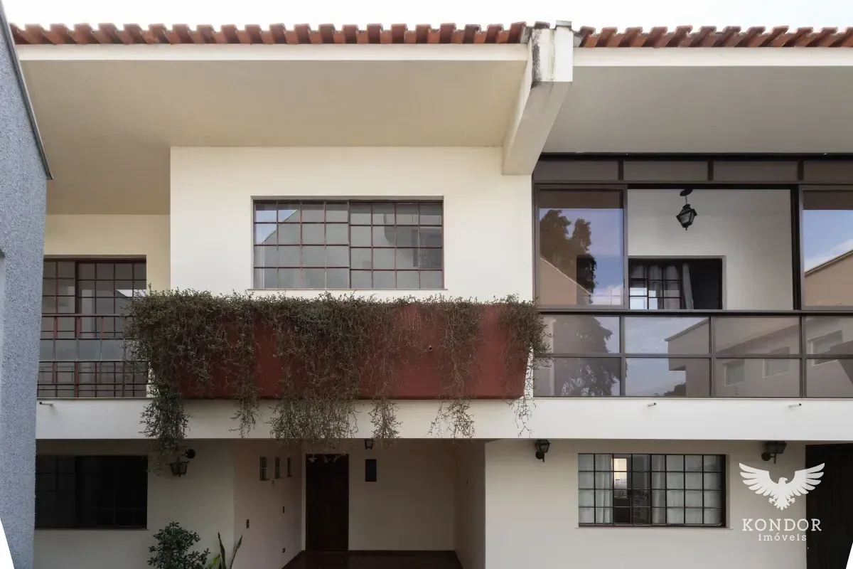 3-bedroom house with a home office in Curitiba — photo 29