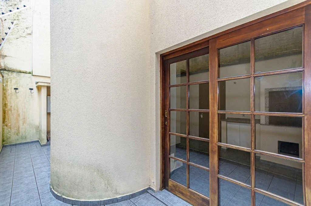 3 quartos e banheira: casa de 189 m² — photo 30