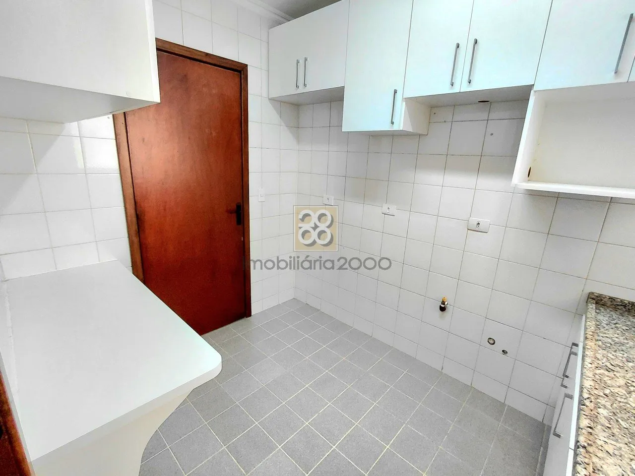 124 m² unfurnished apartment with 3 bedrooms — photo 10