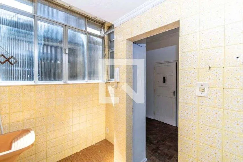 1-bedroom apartment with laundry area 30 m² — photo 2