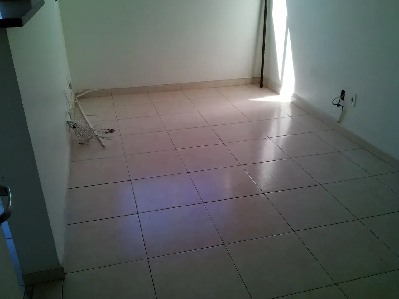 Unfurnished apartment with 2 bedrooms and 1 bathroom — photo 9