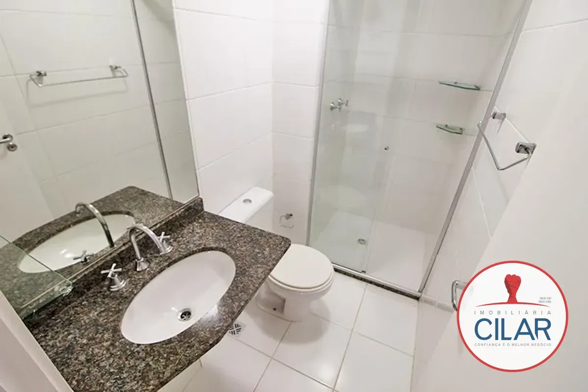 2-bedroom apartment in a building with a gym — photo 2