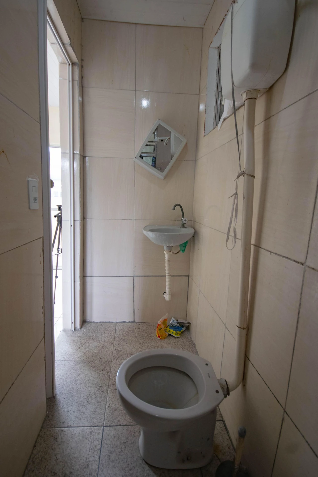 Unfurnished studio with 1 bedroom, balcony and 1 bath — photo 15