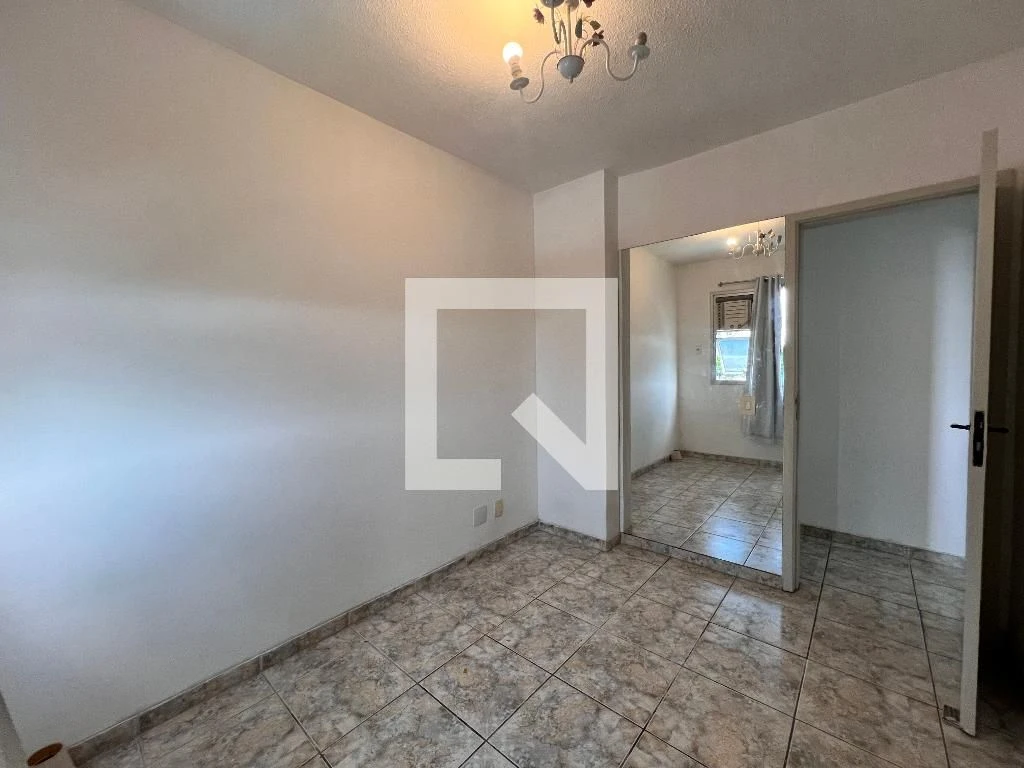 Apartamento de 2 quartos com área de lavanderia — photo 26