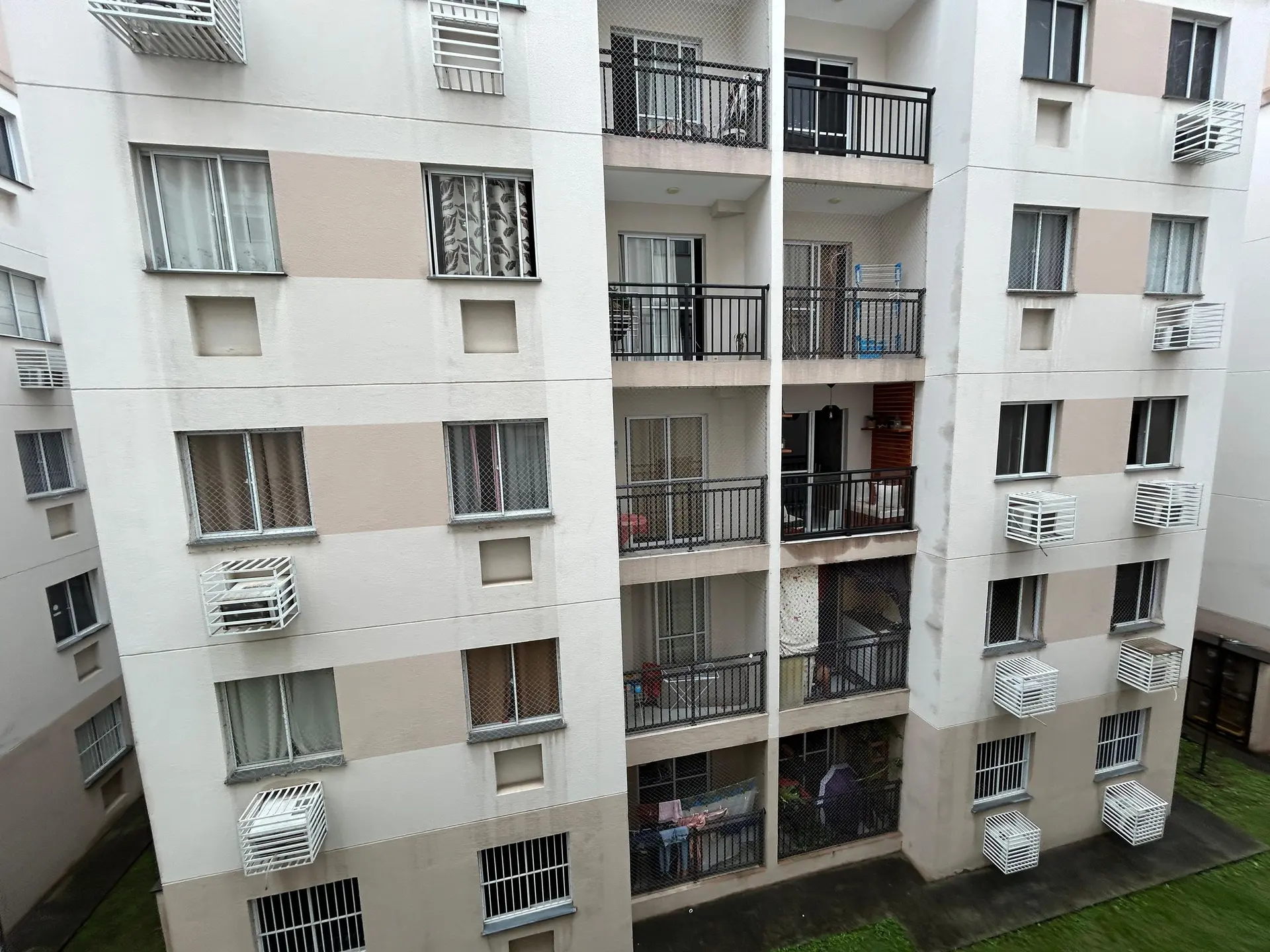 Apartamento de 2 quartos em condomínio com academia — photo 14