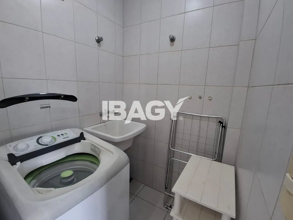 Furnished 1-bedroom apartment with an integrated kitchen — photo 13