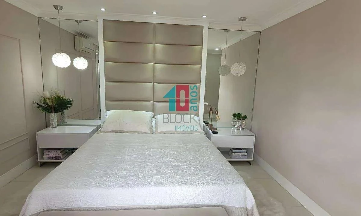 Apartamento mobiliado com 3 quartos e 4 banheiros — photo 25