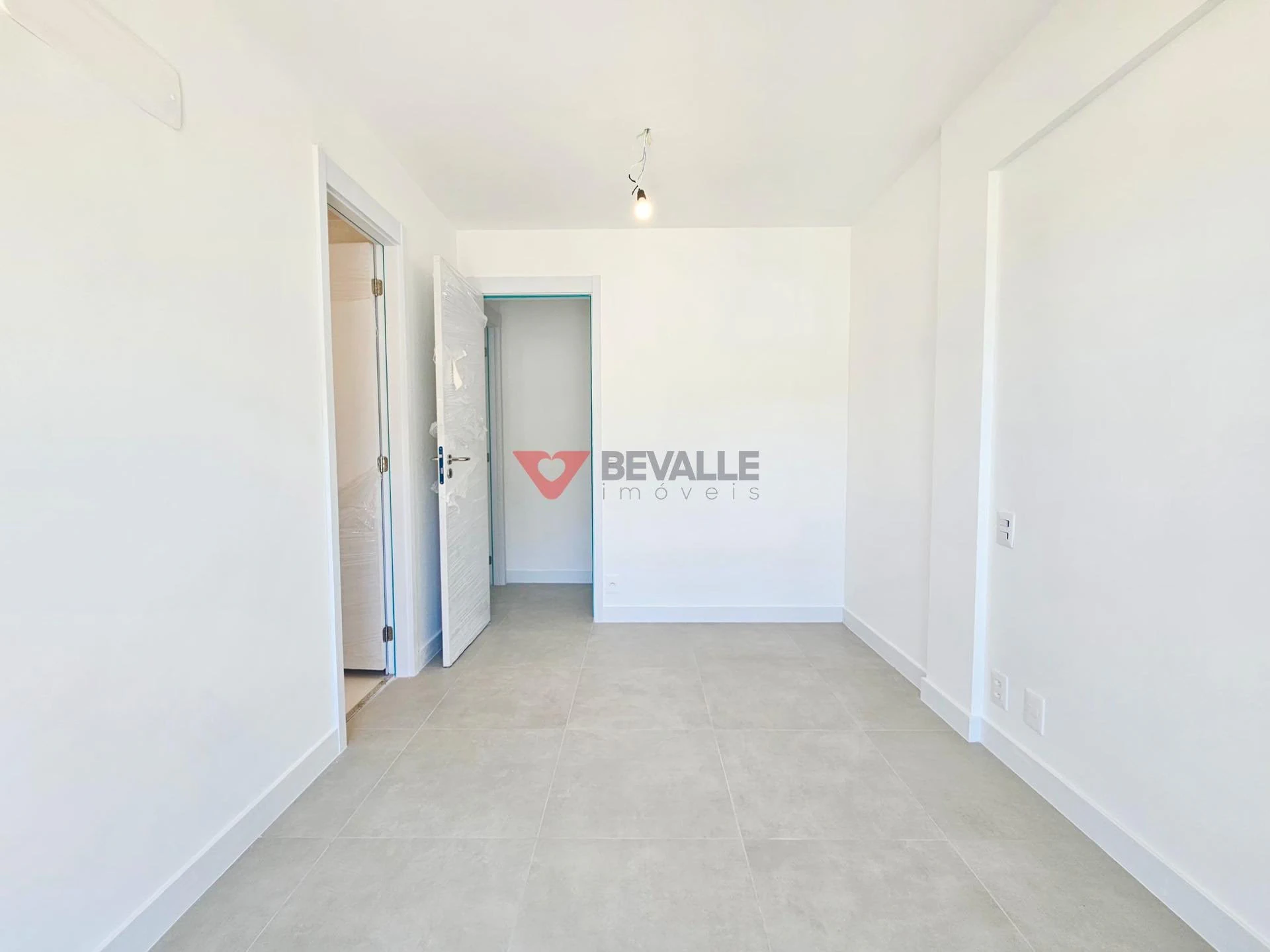 3-bedroom top-floor home with balcony and 152 m² — photo 21