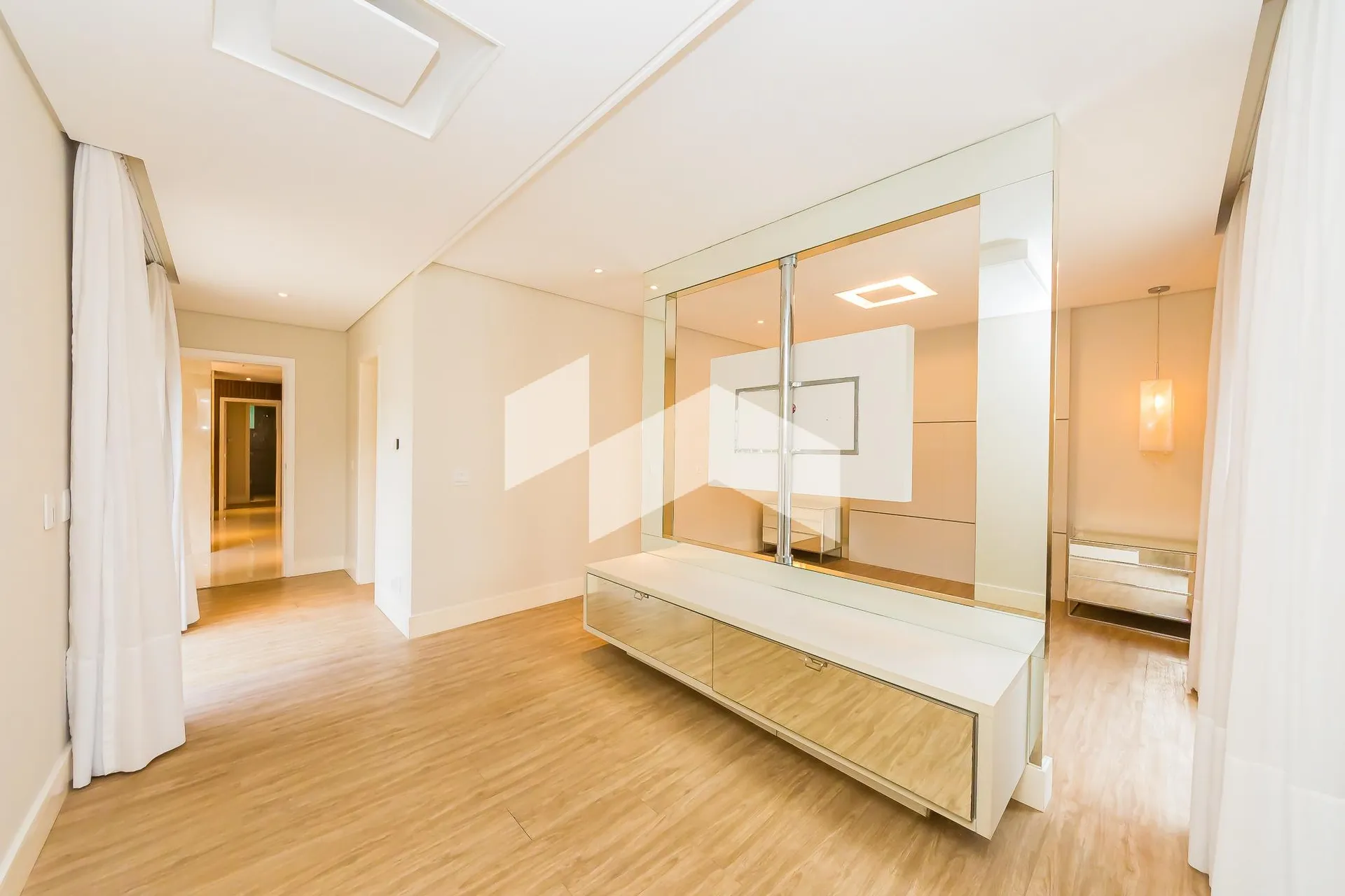 Unfurnished house with 4 en-suite bedrooms and 7 baths — photo 46