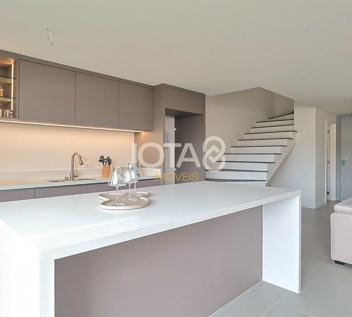 House with open-plan kitchen, 3 bedrooms and 2 parking — photo 3
