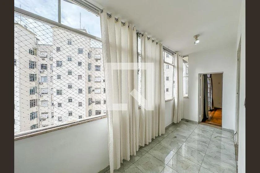 Apartment, 141 m², with wood or laminate floors