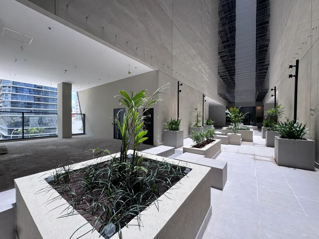 Apartamento de 3 quartos com varanda envidraçada — photo 17