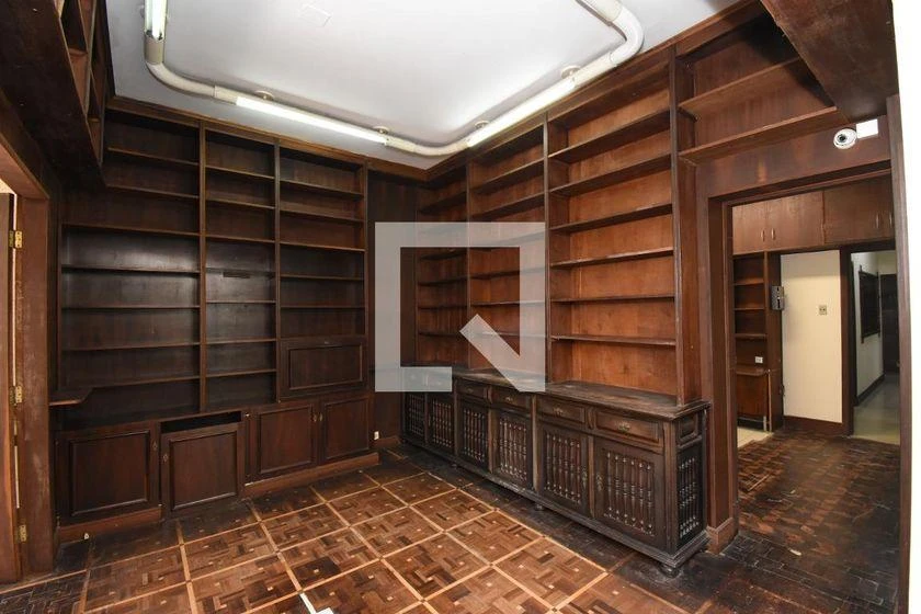 Casa com 5 quartos, 3 banheiros e cozinha separada — photo 28