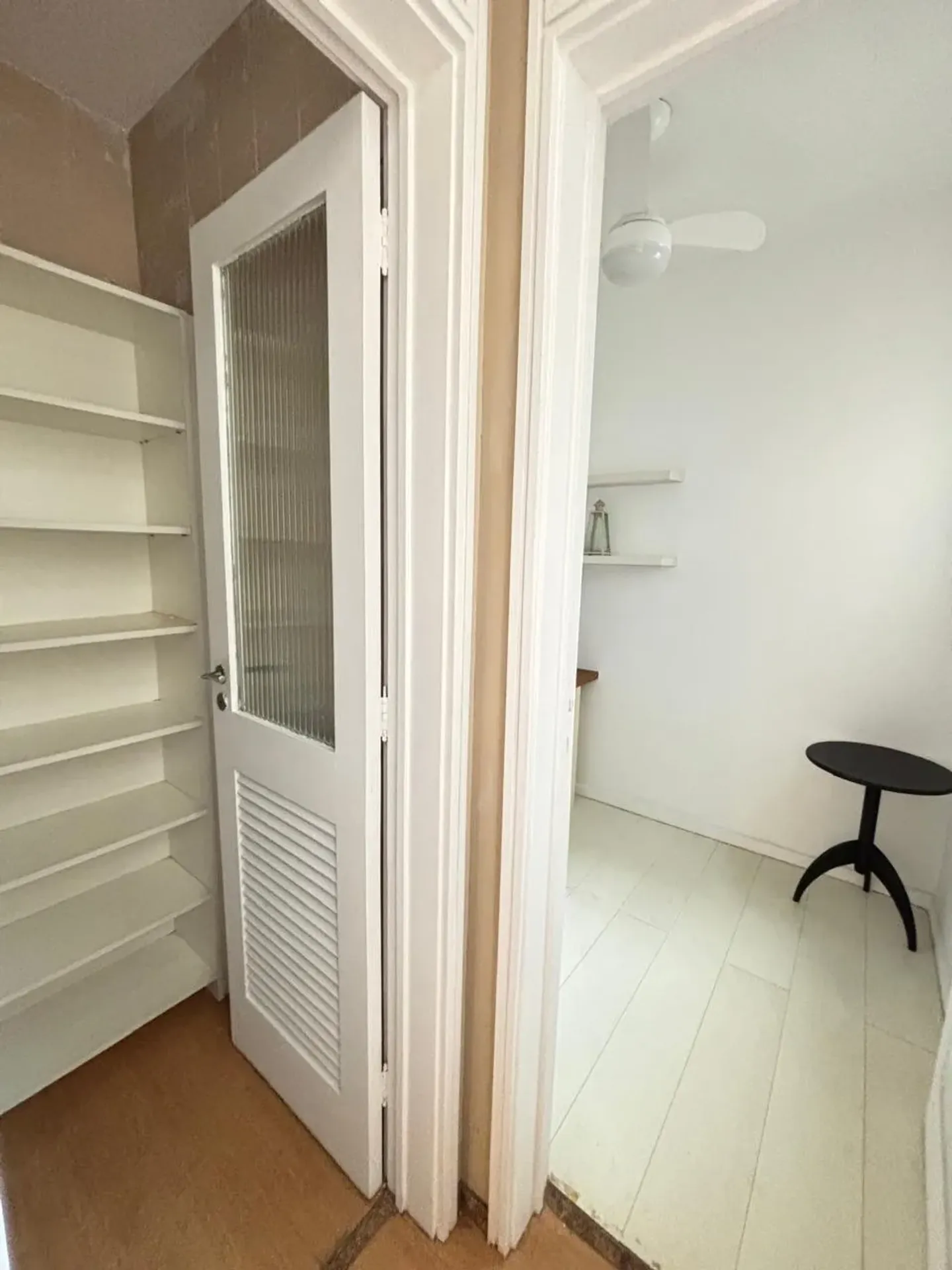Apartment on the 3rd floor with a walk-in closet — photo 3