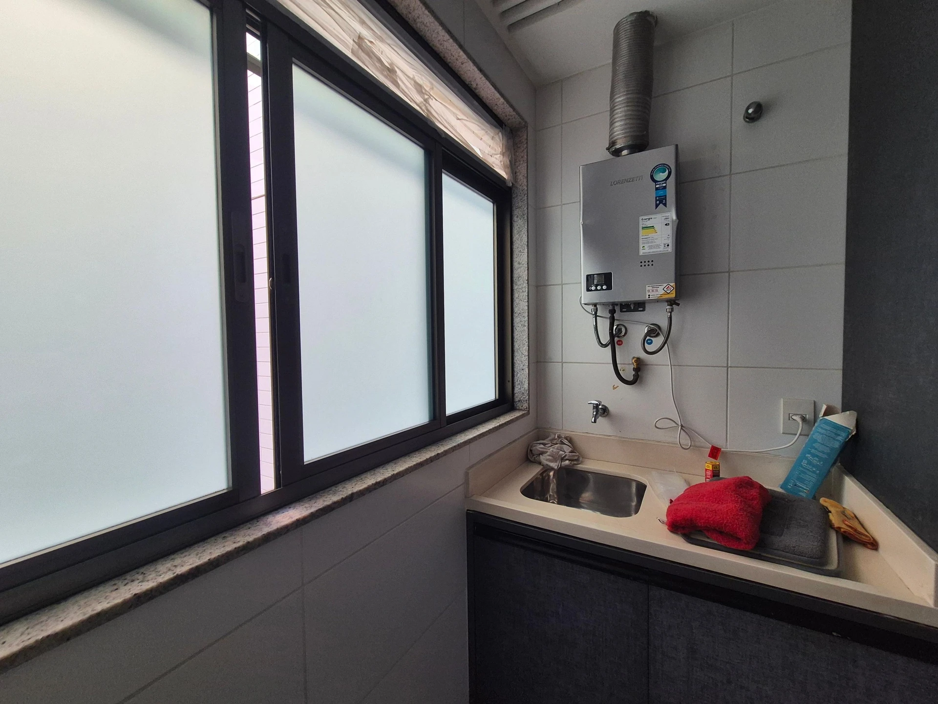 Apartamento de 2 quartos em condomínio com piscina — photo 34