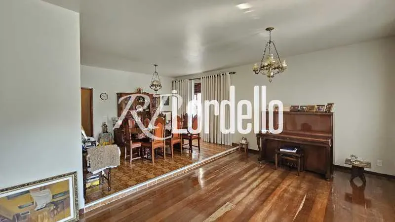 Casa mobiliada com 359 m², 3 dormitórios e 3 banheiros — photo 5
