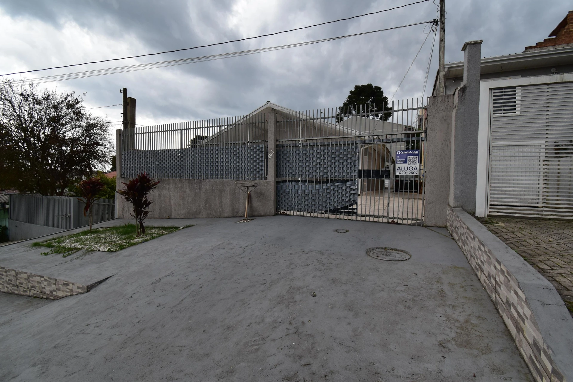 3-bedroom house with a garden — photo 34