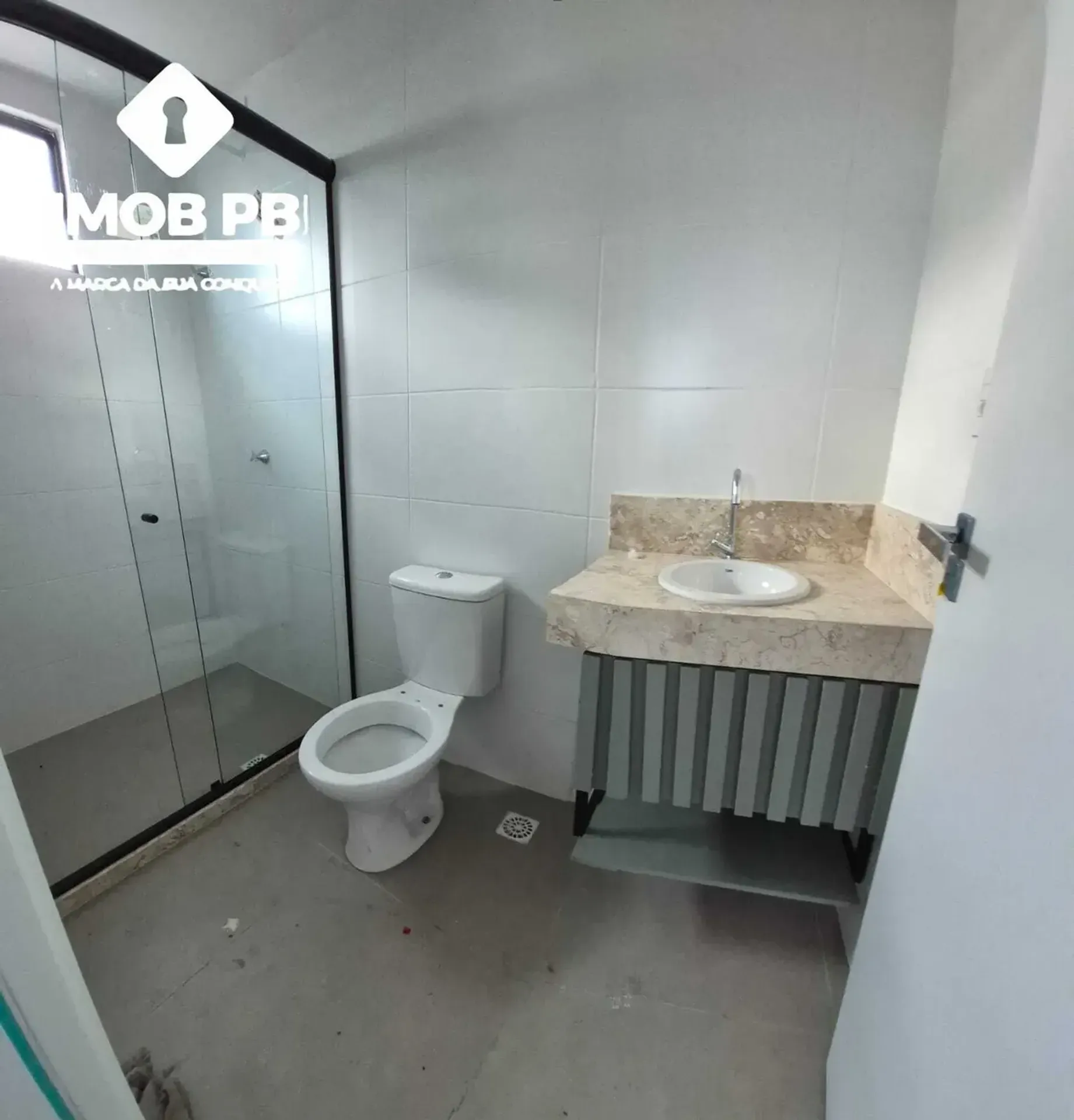 2-bedroom apartment, 110 m², 2 parking spaces on 9th