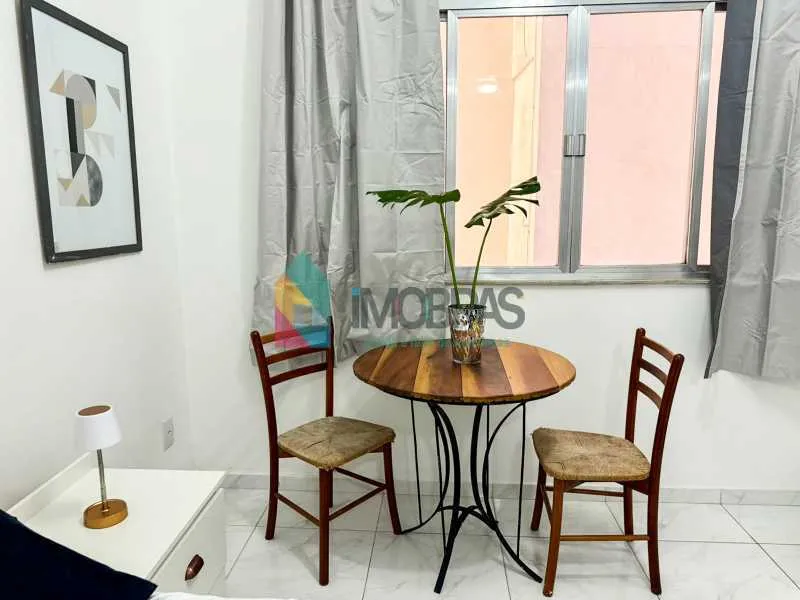 Furnished 1-bedroom apartment with 24-hour concierge — photo 5