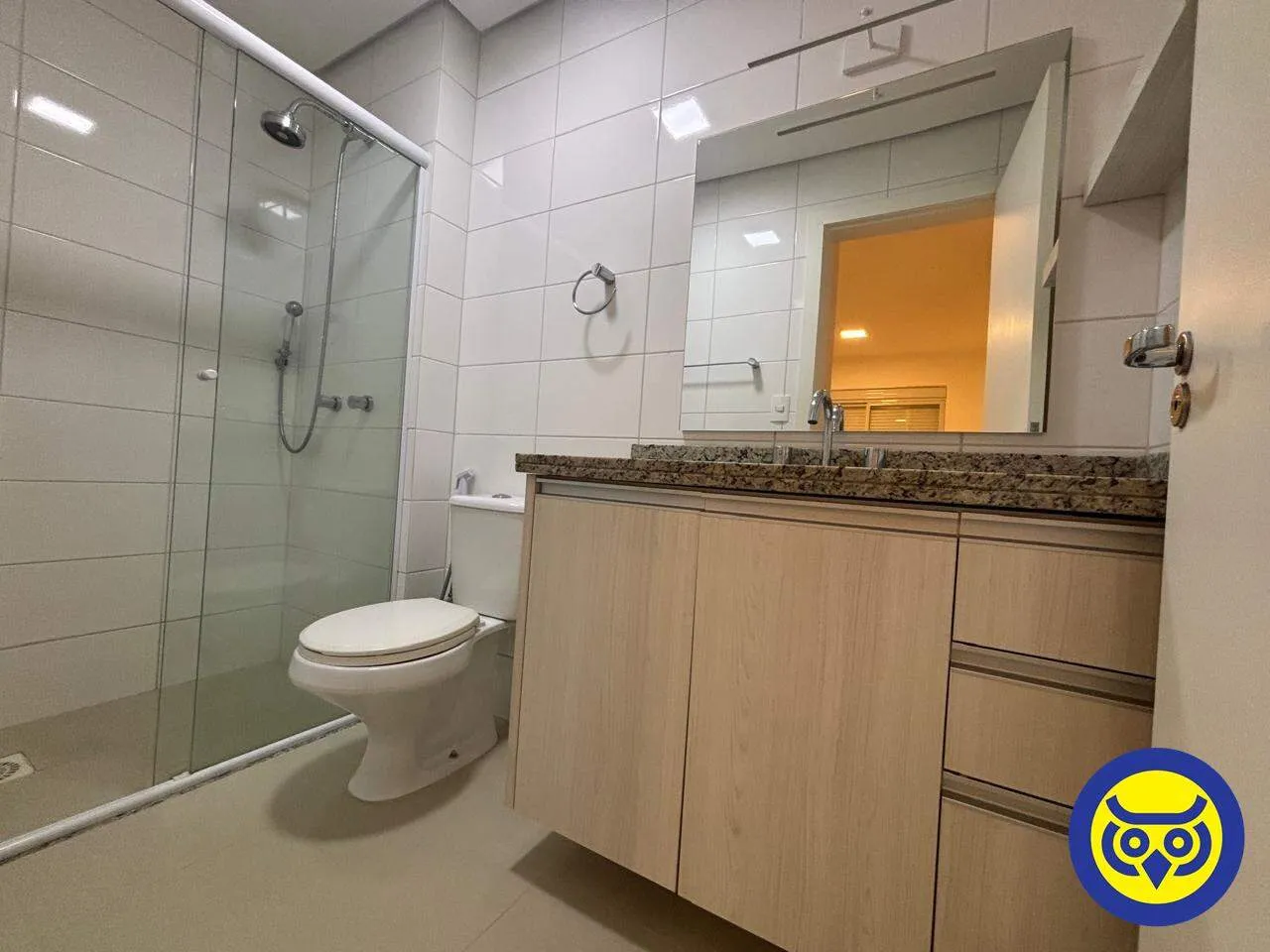 2-bedroom apartment with open kitchen and en-suite — photo 10