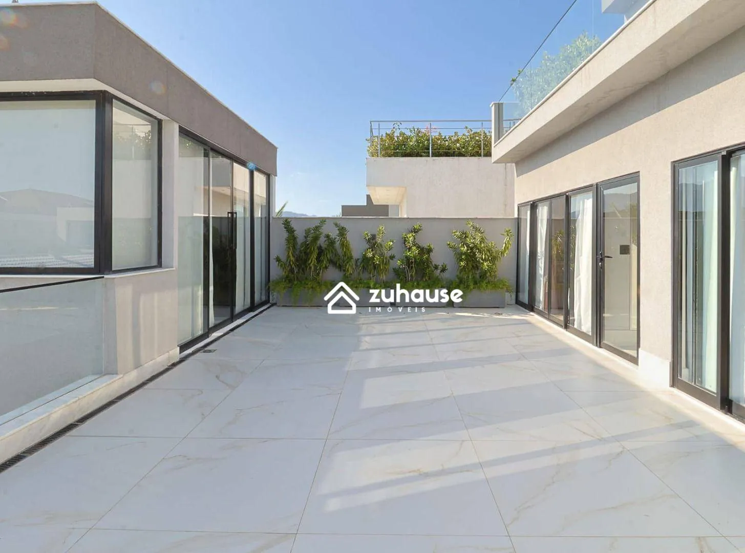 Будинок 850 м², 5 суїтів і 5 паркомісць — photo 23