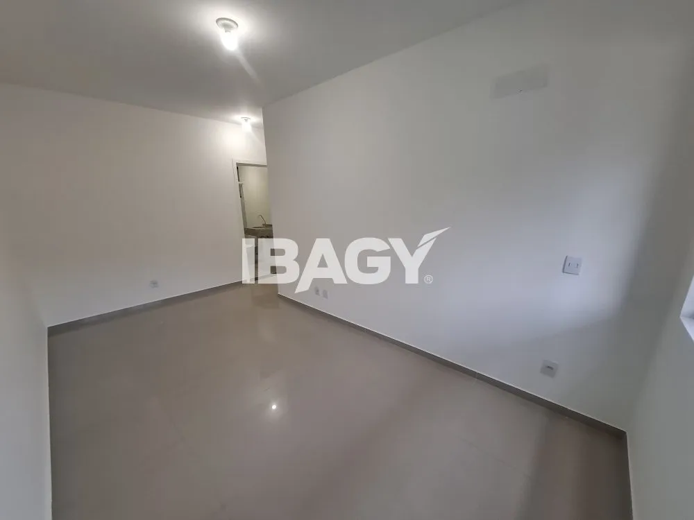90 m² apartment with 2 bedrooms and a balcony — photo 21