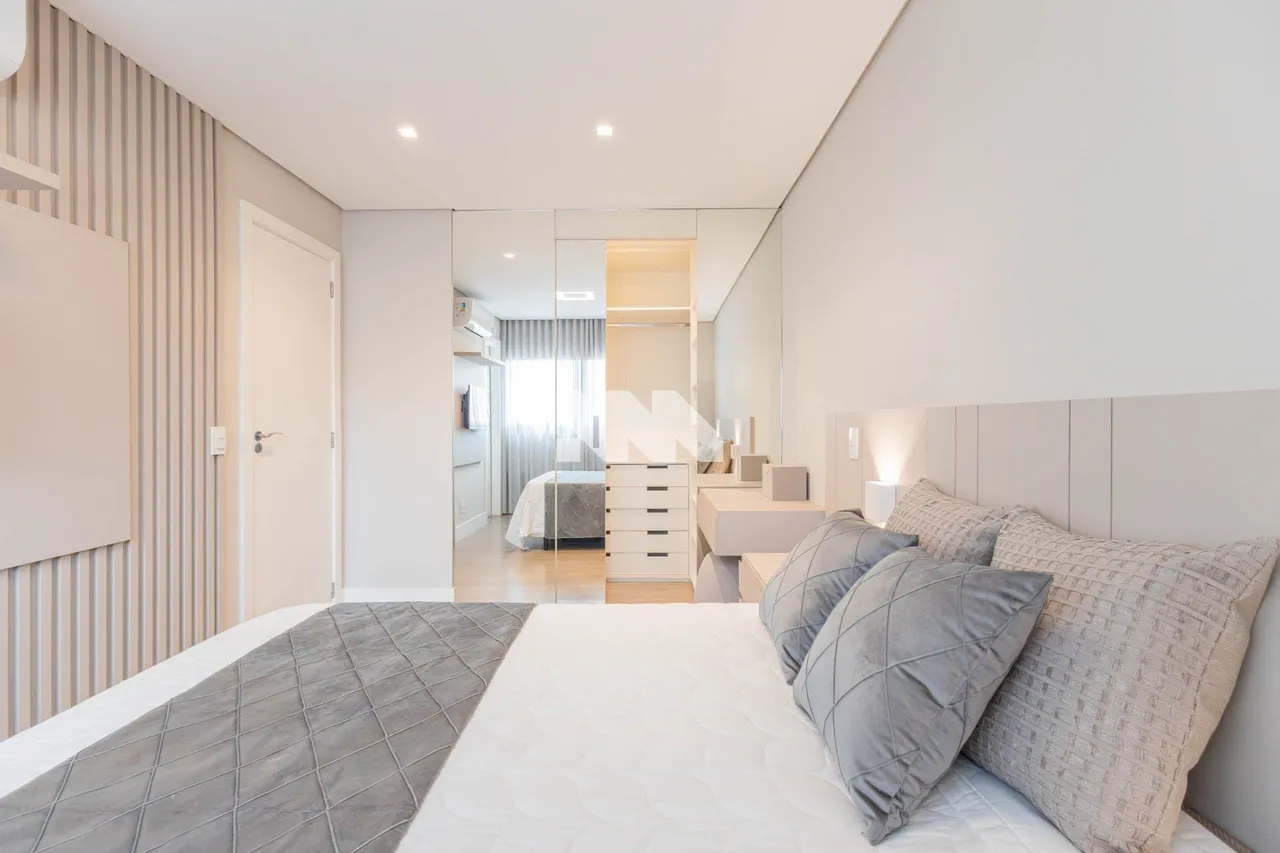 Furnished 1-bedroom apartment with 2 bathrooms — photo 14