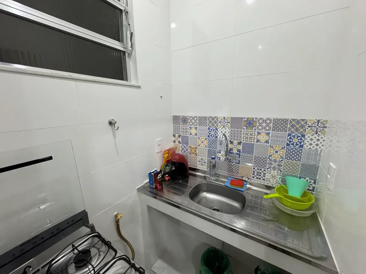 Furnished 1-bedroom apartment with a gas stove — photo 15
