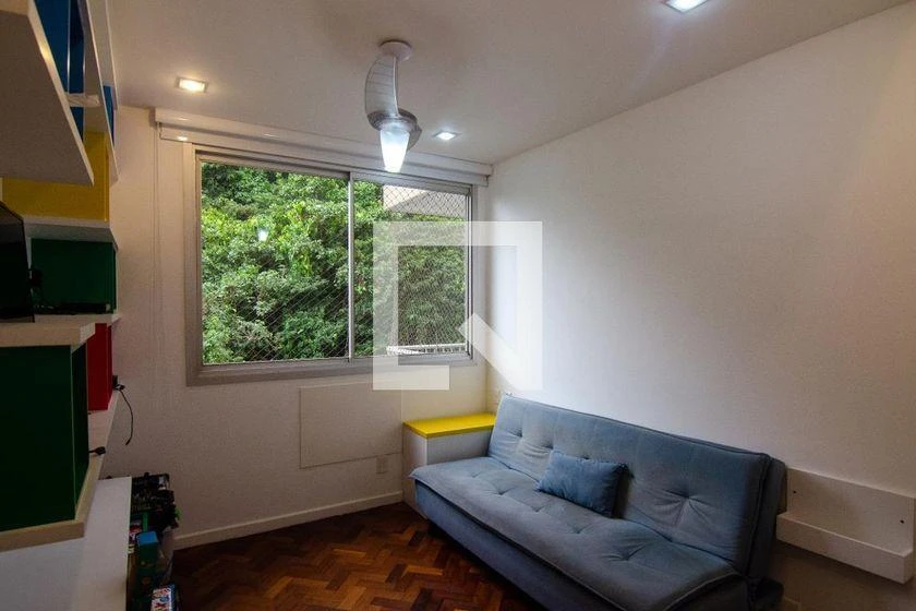 3-bedroom apartment with a walk-in closet in Rio de Janeiro — photo 17