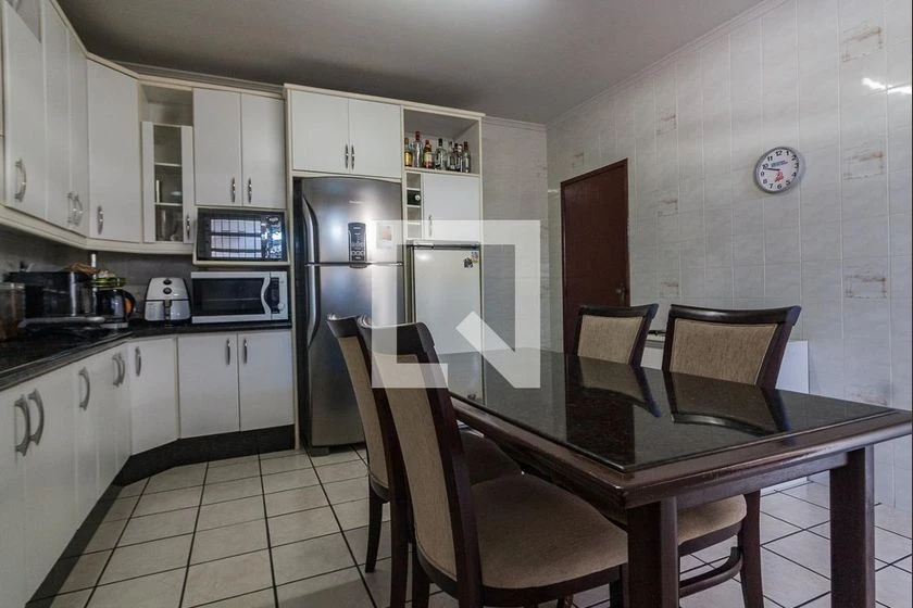 3-bedroom house with private BBQ and 3 parking spaces — photo 8
