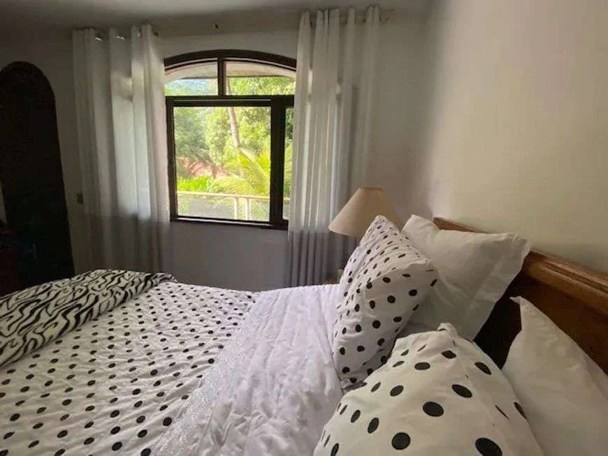 Casa de 6 quartos com 5 suítes e 8 banheiros — photo 17