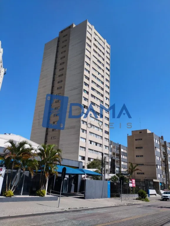 3-bedroom apartment with 1 bathroom and 171.20 m² — photo 4