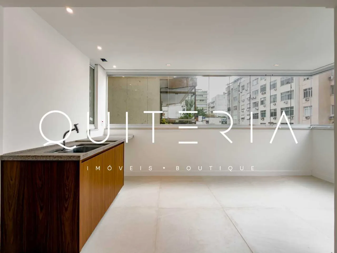 3-bedroom apartment with open-plan kitchen and balcony — photo 6