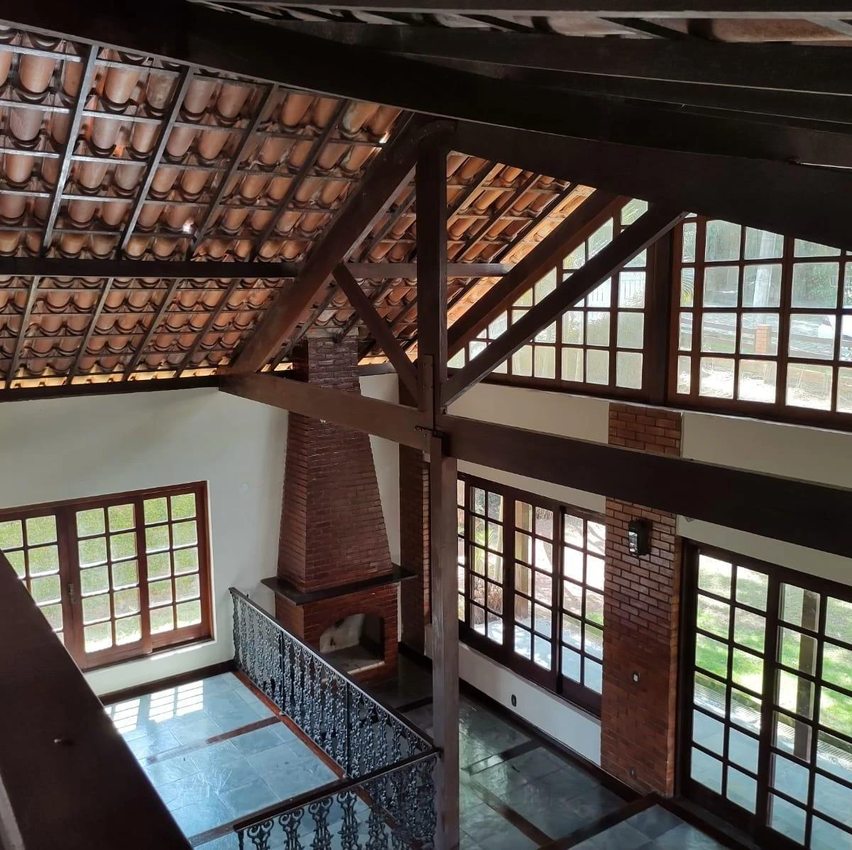 Casa térrea sem mobília com 4 quartos e 6 banheiros — photo 21