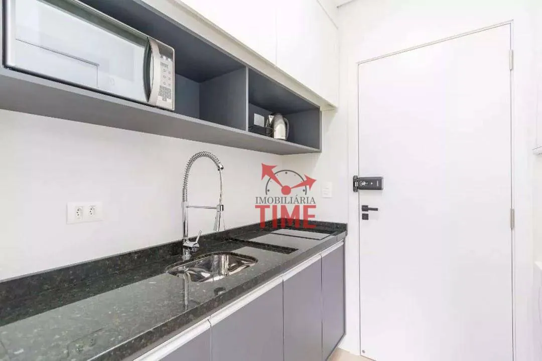 Air-conditioned 1-bedroom apartment with kitchenette — photo 25