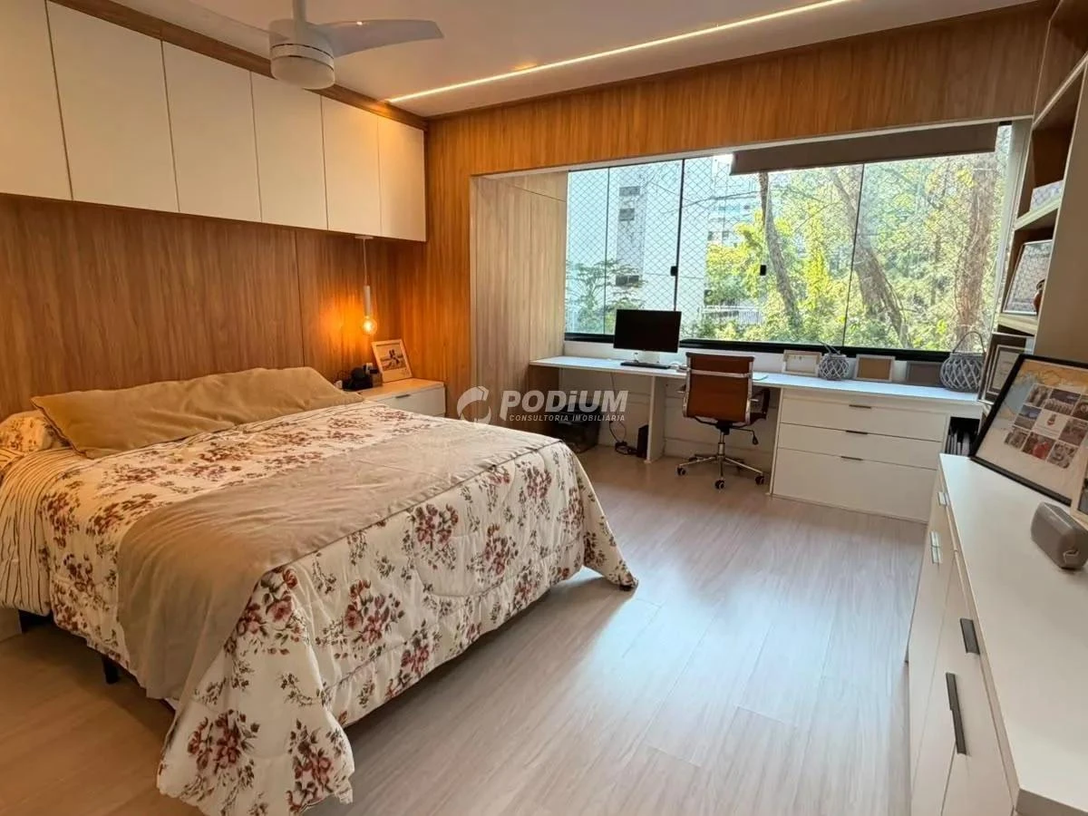 Ванна та 4 спальні: квартира 150 м² — photo 19