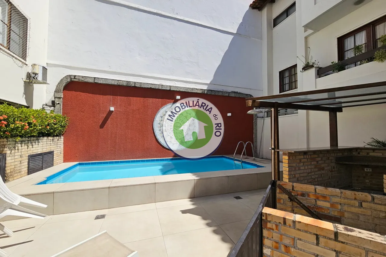 House with 4 bedrooms and 5 bathrooms plus balcony — photo 6