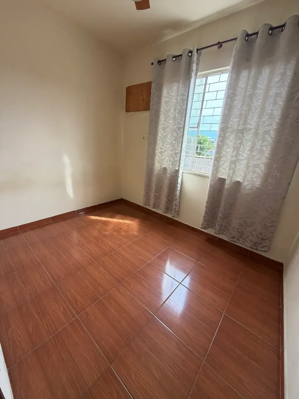 Furnished rental house with 5 bedrooms and 4 bathrooms — photo 3