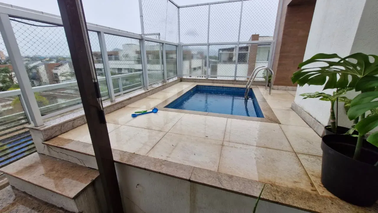 Furnished penthouse with 4 en-suite bedrooms, 186 m² — photo 16